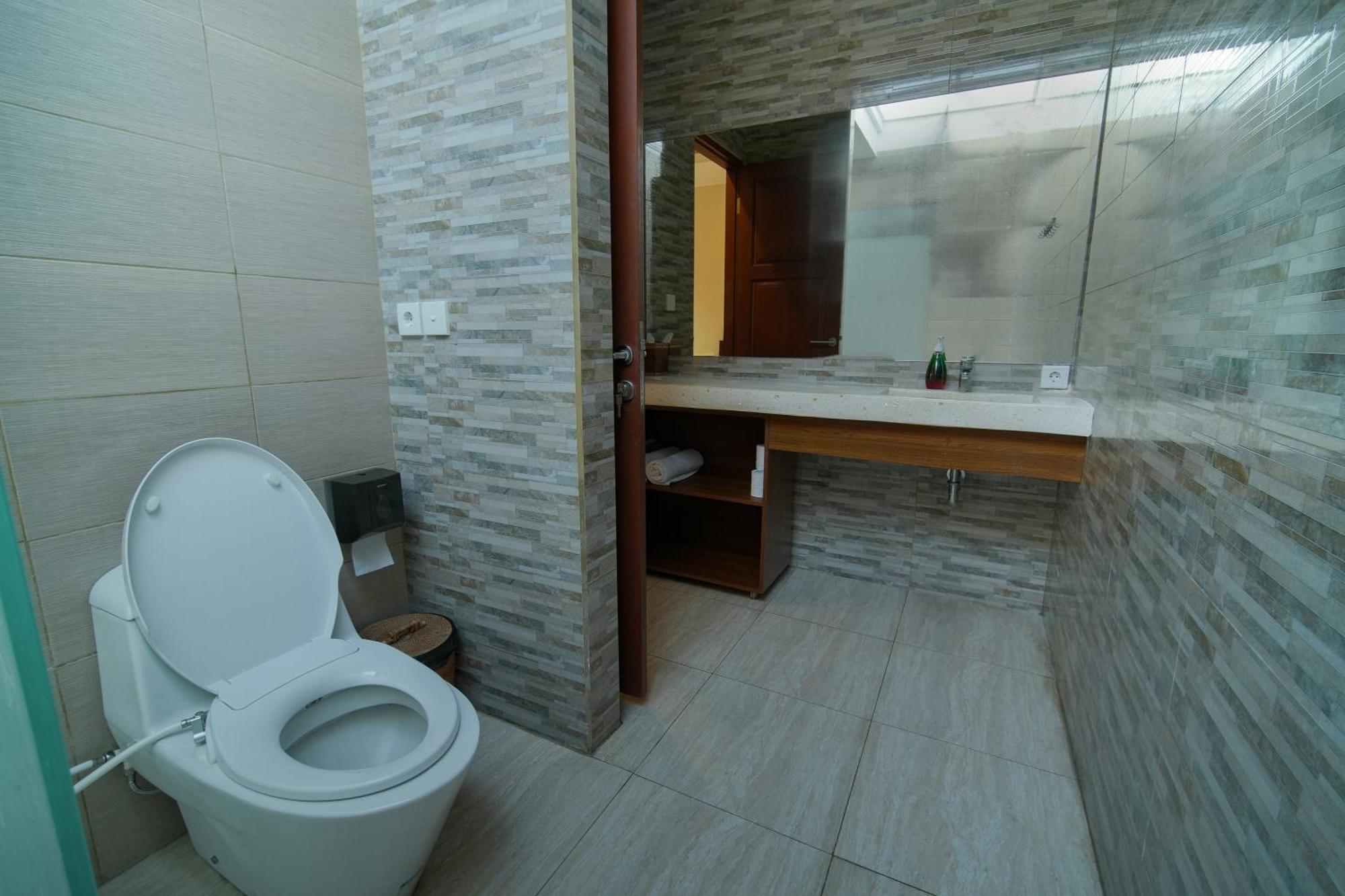 Canggu Bagus Guest House Екстериор снимка